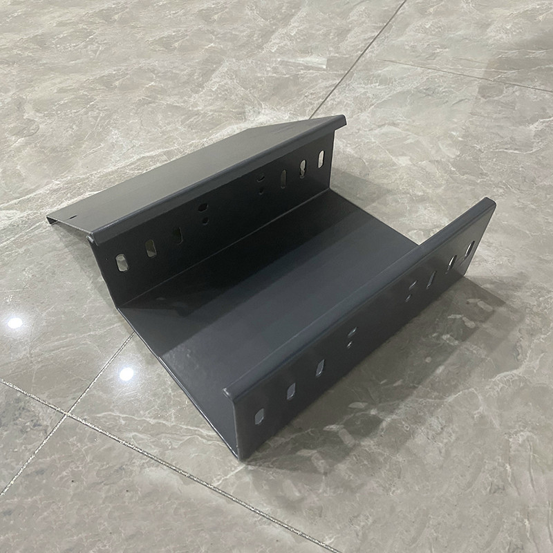 Steel Cable Management System Hot Dipped Galvanized Cable Tray Wall / Ceiling Installation For Space Saving