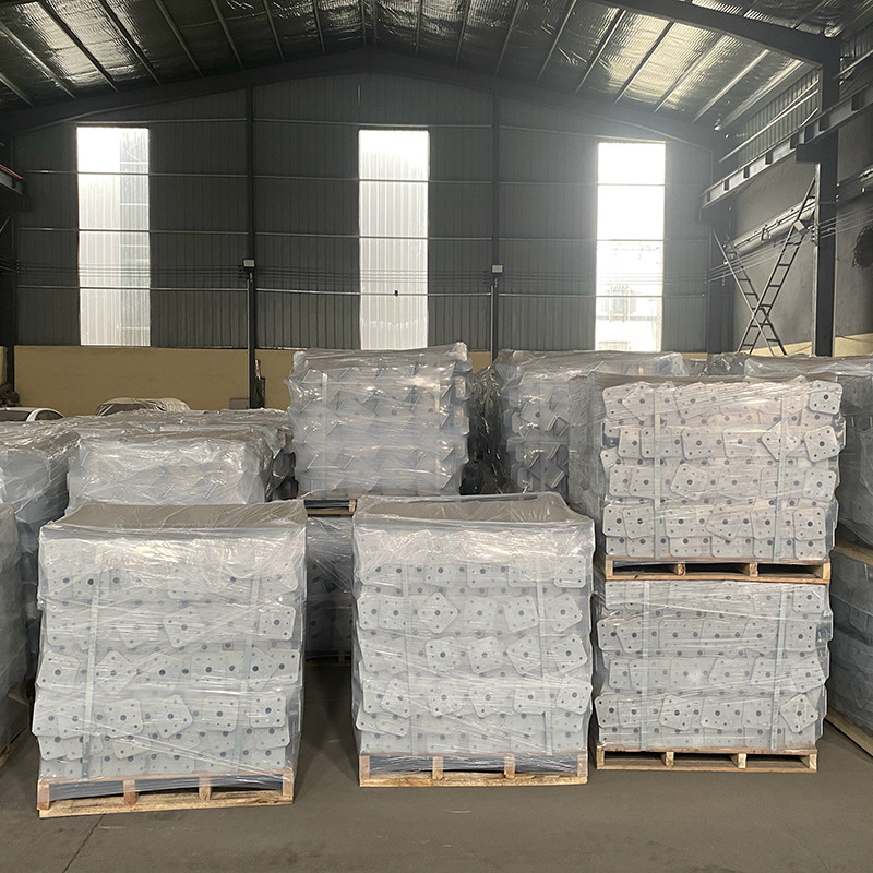 Galvanized Construction Steel Bracket Scaffold Post For Supporting Scaffolding Support System