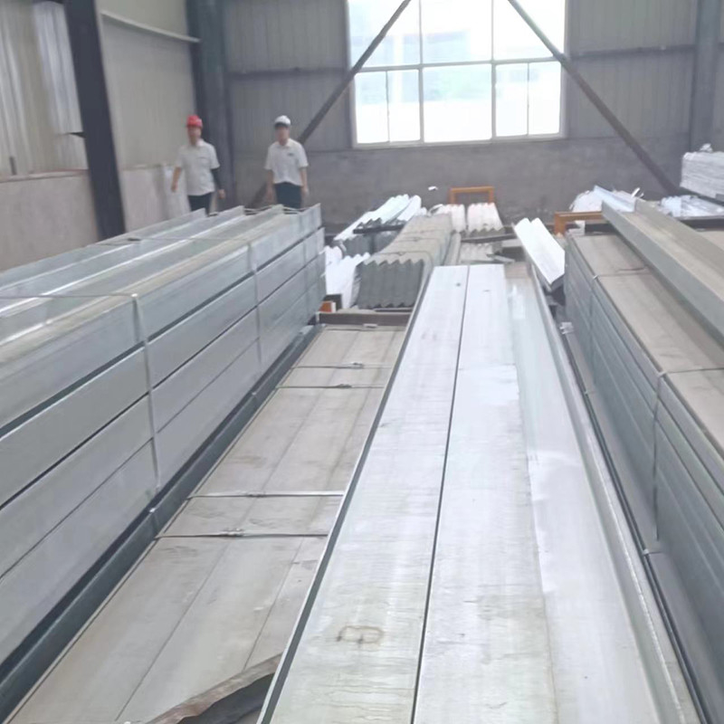 Customized Not Perforated  C Channel Galvanized Steel1.5mm-5.0mm Q355 Q345 201