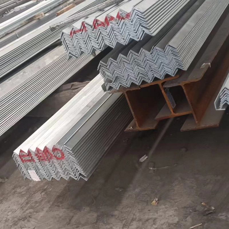 Hot Dipped Galvanized L Angle L Shaped Angle Steel Profile For Construction Industry