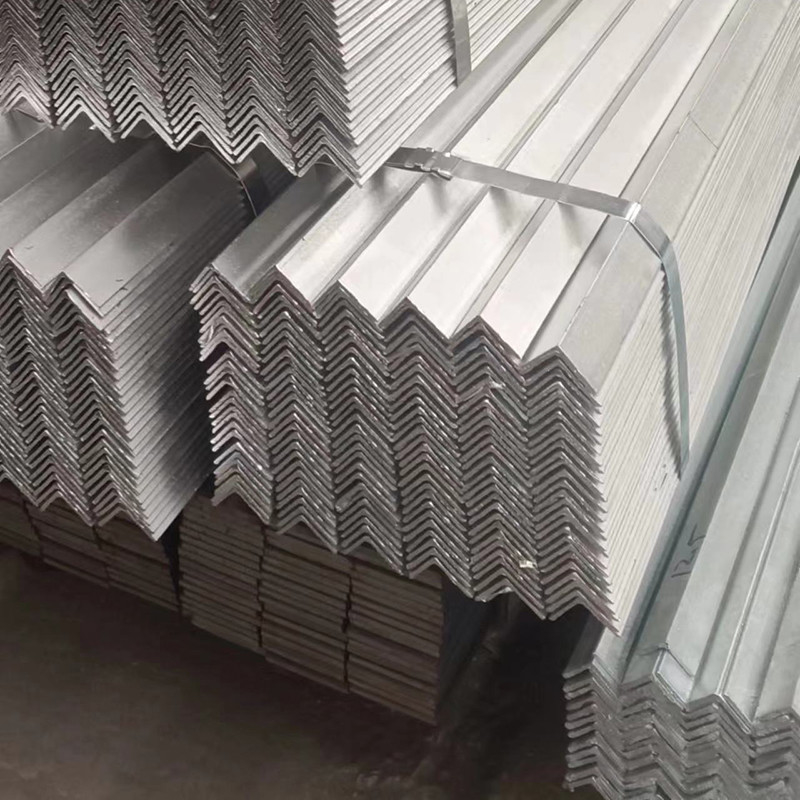 Hot Dipped Galvanized L Angle L Shaped Angle Steel Profile For Construction Industry