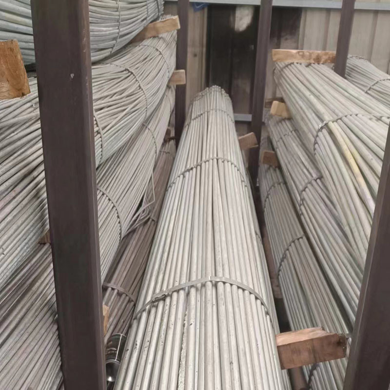 8mm-360mm Galvanized Round Bar For High Temperature And Low Temperature Material Characteristics