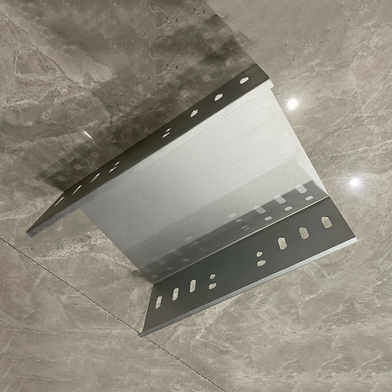 Rectangular Steel Integrated Channel Type Raceway Cable Tray 2.0mm Galvanized Steel Cable Tray