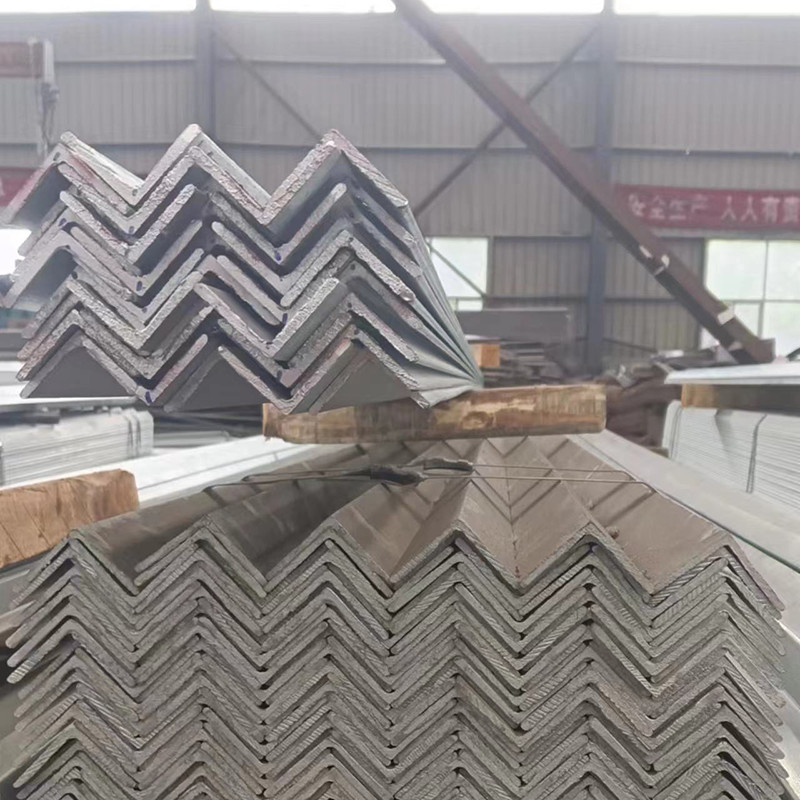 Hot Dipped Galvanised Steel Angles Sizes For Machinery Shipment Container And Other Custom Steel Fabrication