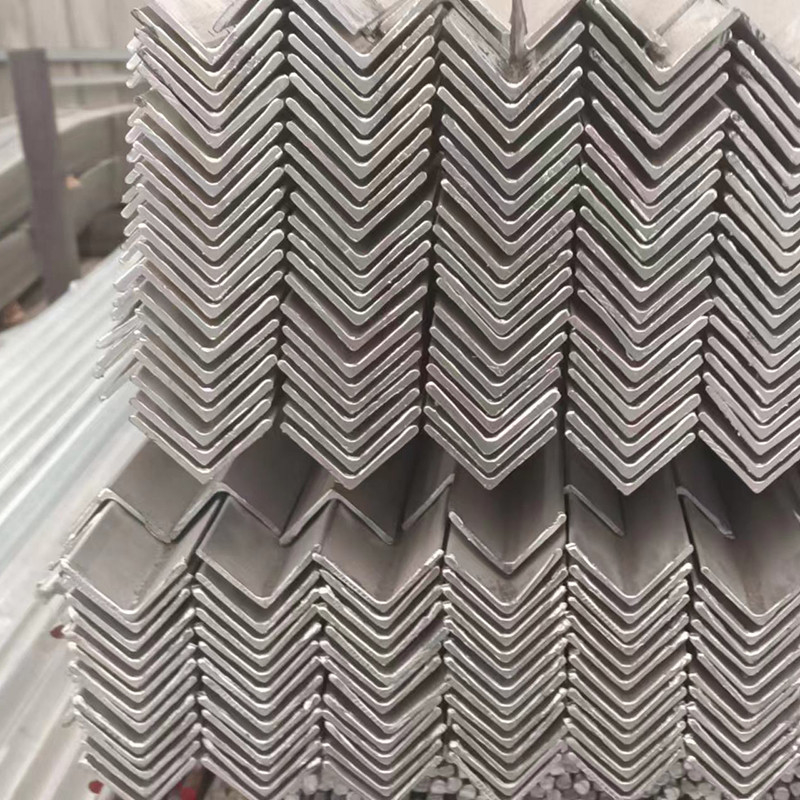 Inspection Galvanized Metal Angle For Mild Steel Plain Surface 4380mm Length 140mm Edge